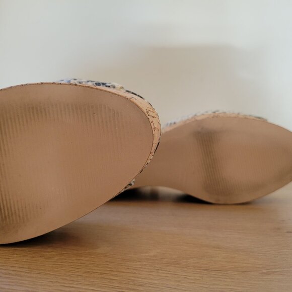 Steve Madden Snakeskin Platform Heels – Size 10 – Ankle Strap Peep Toe Cork Heel - Picture 4 of 6